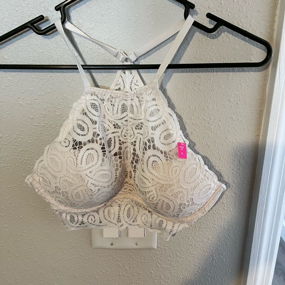 White Victoria secret push up bralette size: small never worn before